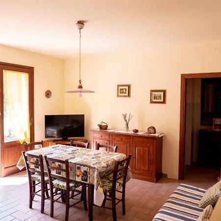 Poderino Bellavista קסטלינה מריטימה